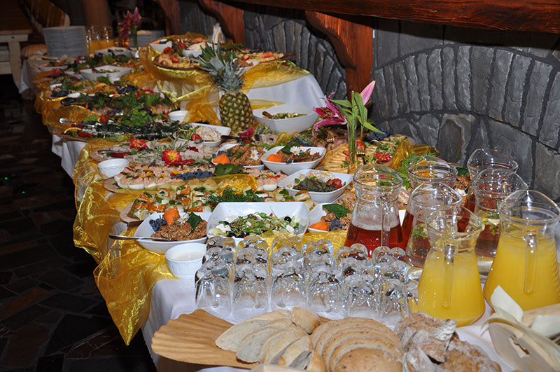 Bufet przygotowany dla gości